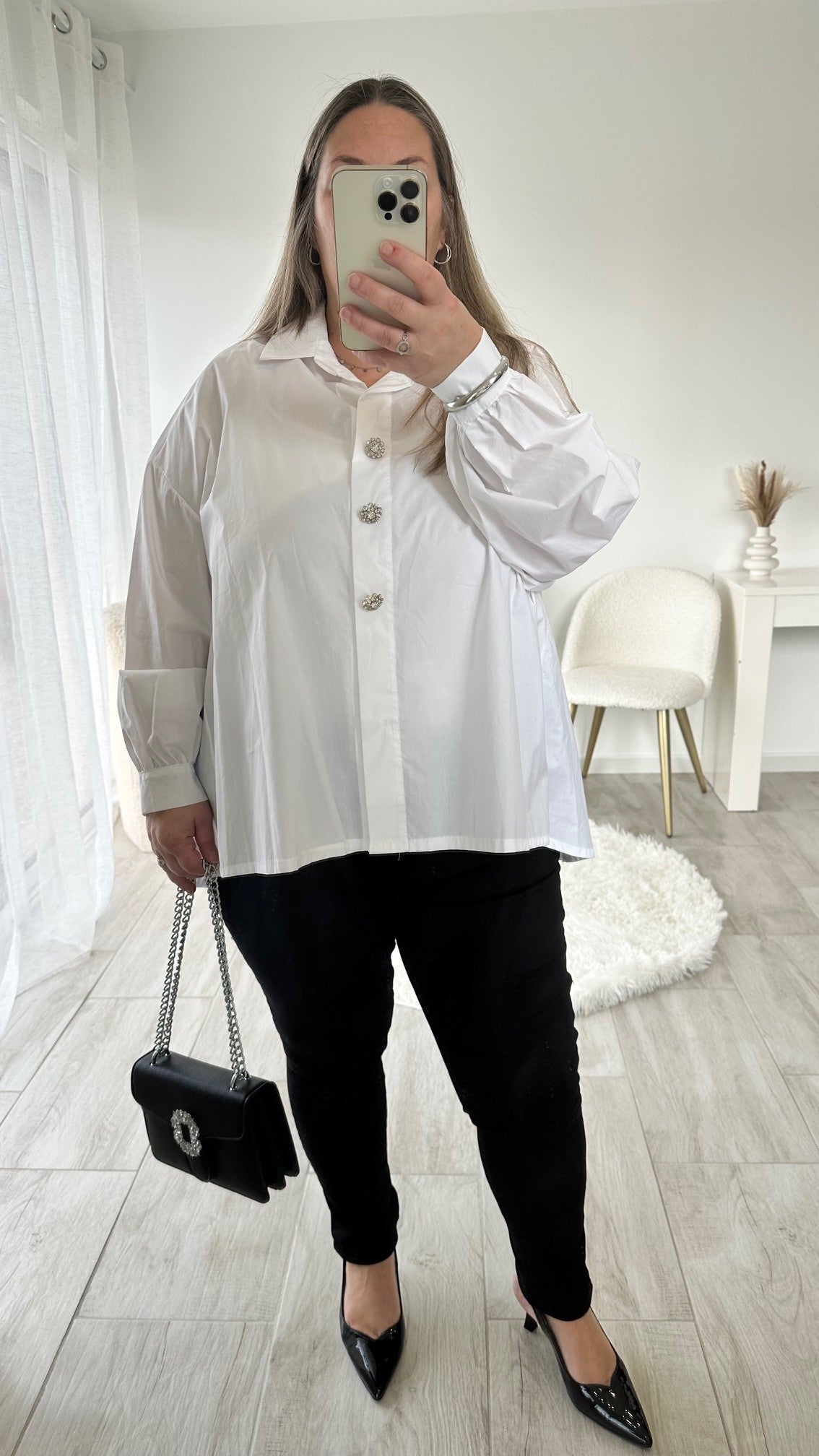 Chemise blanche avec boutons strass