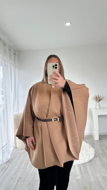 Manteau cape ceinturé